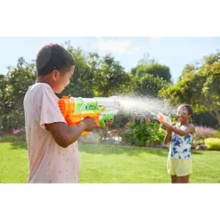 Zuru Wasserpistole - X-Shot Epic Fast Fill -Outlet INTEX Store 235503 4894680024601 Zuru X Shot Wasserpistole 01